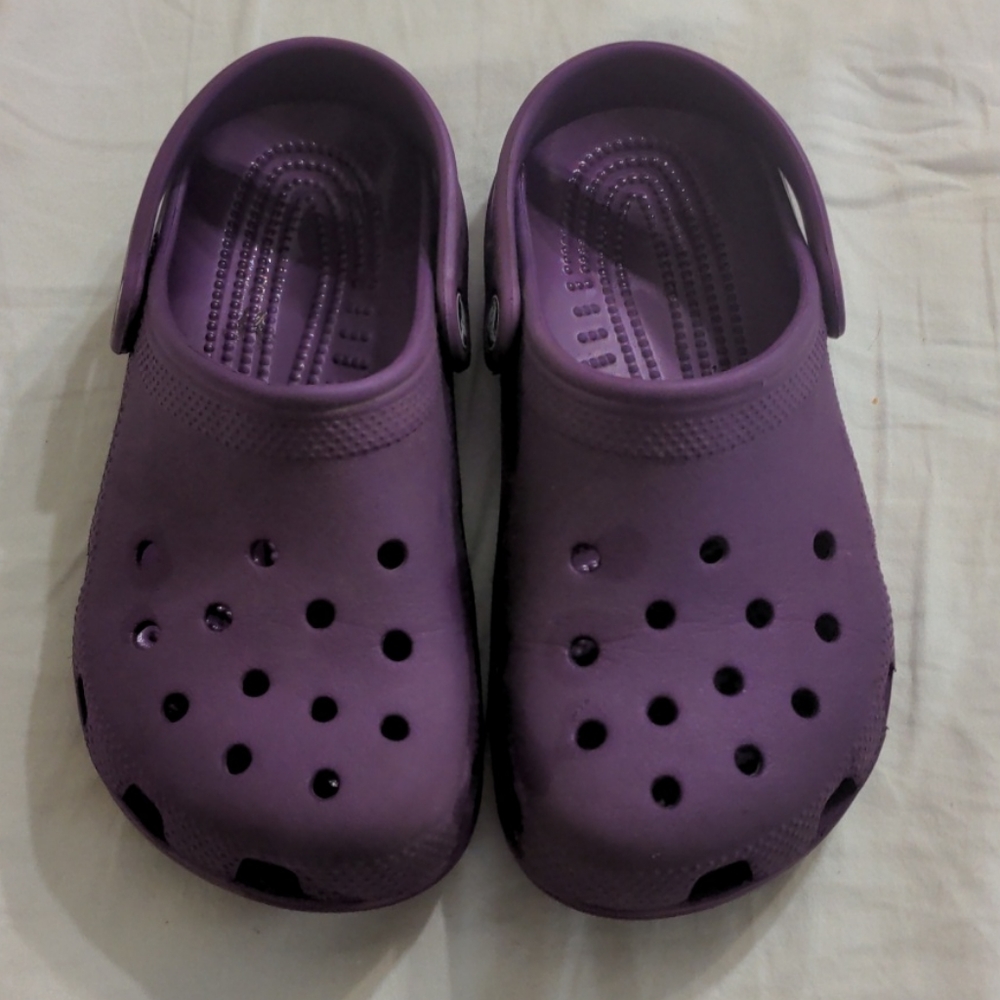 Girl's Crocs